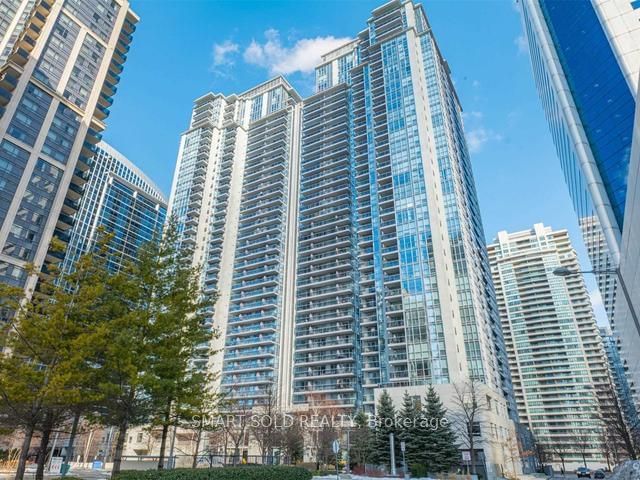 4978 Yonge St, unit 811 for sale