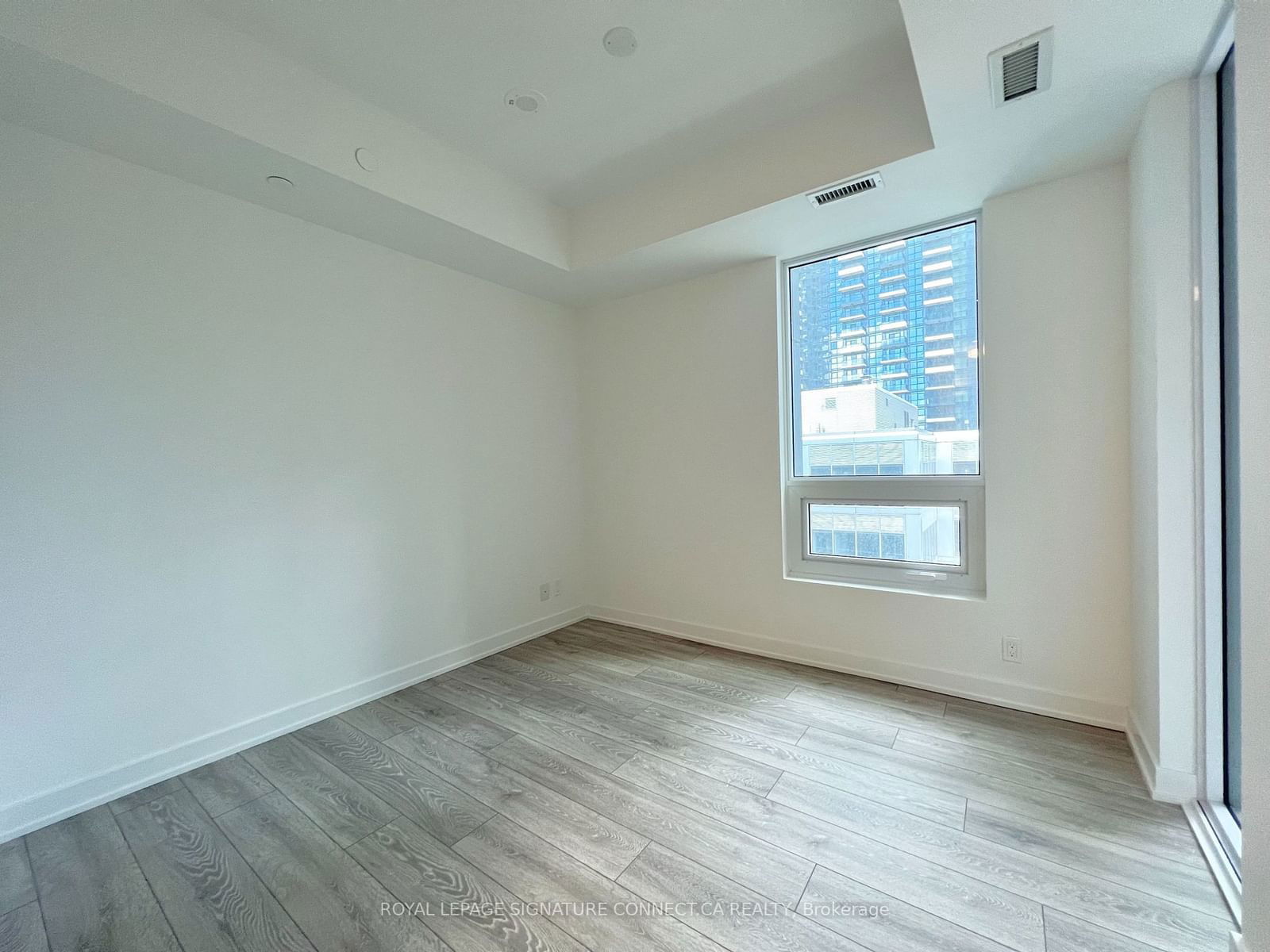 108 Peter St, unit 1107 for rent