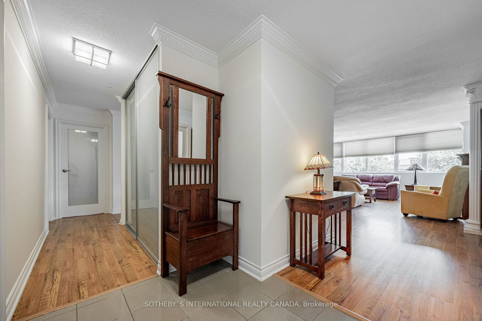 256 Jarvis St, unit 3B for sale