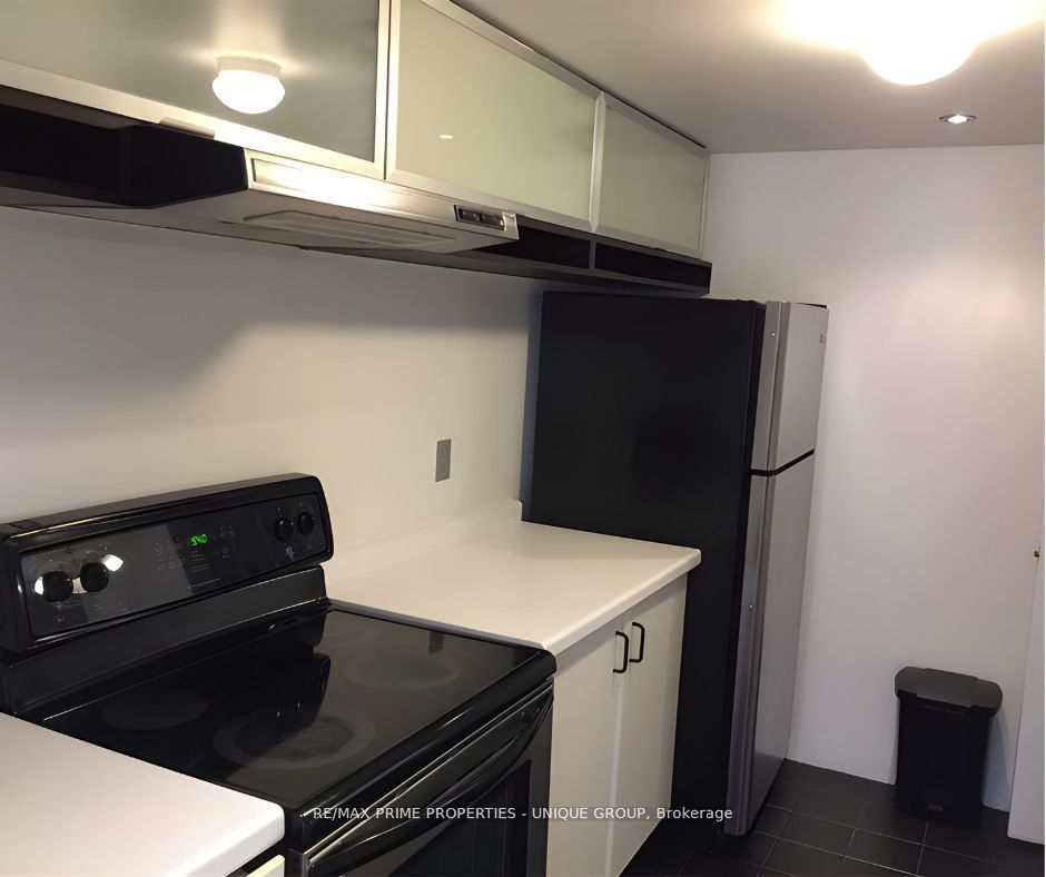 44 Gerrard St W, unit 1701 for rent