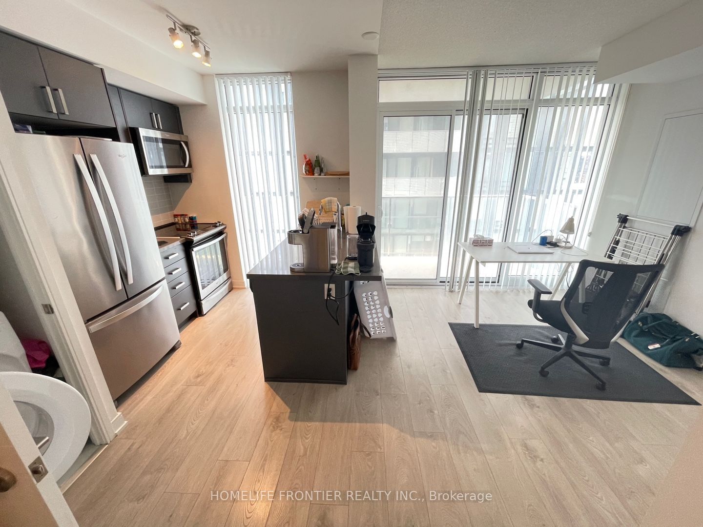 50 Wellesley St E, unit 3611 for rent