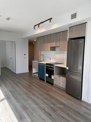 395 Bloor St E, unit 2302 for sale