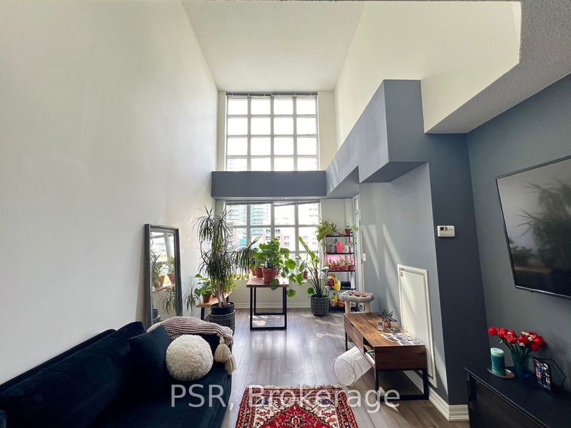 75 East Liberty St, unit 515 for rent