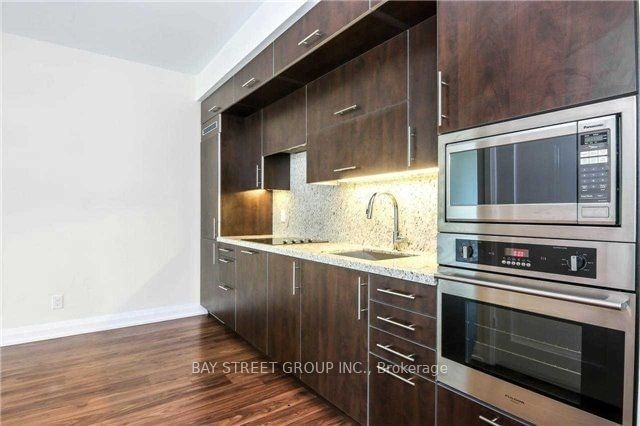 5 Sheppard Ave E, unit 1721 for rent