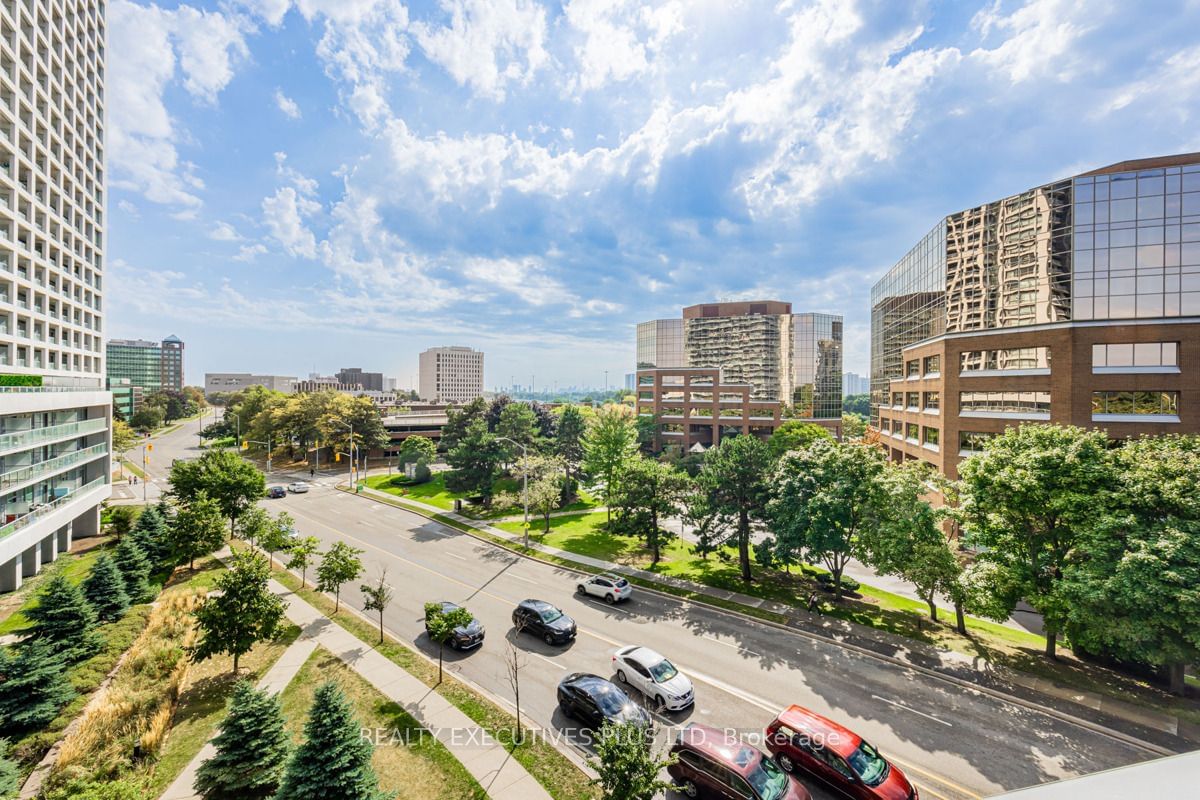 2015 Sheppard Ave E, unit 404 for sale