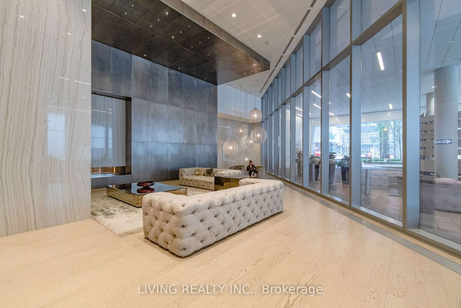 100 Harbour St, unit 2107 for sale