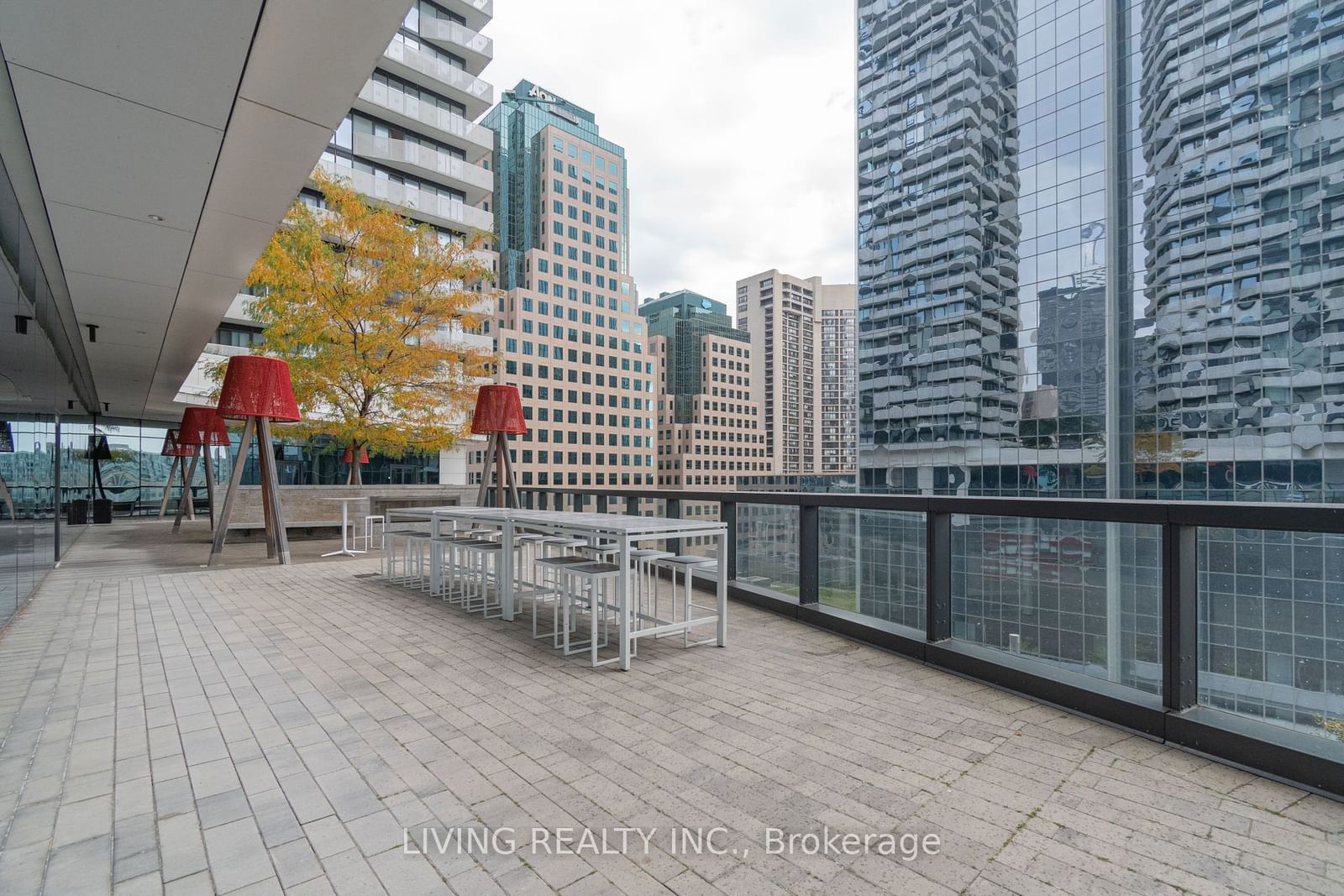 100 Harbour St, unit 2107 for sale