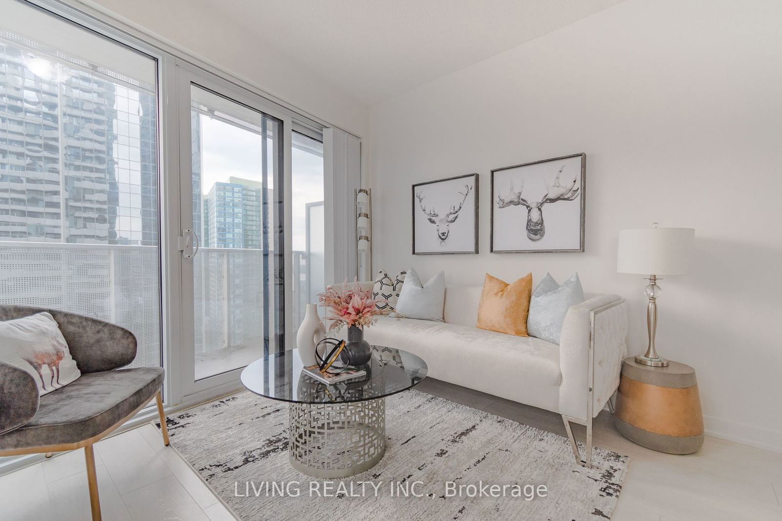 100 Harbour St, unit 2107 for sale