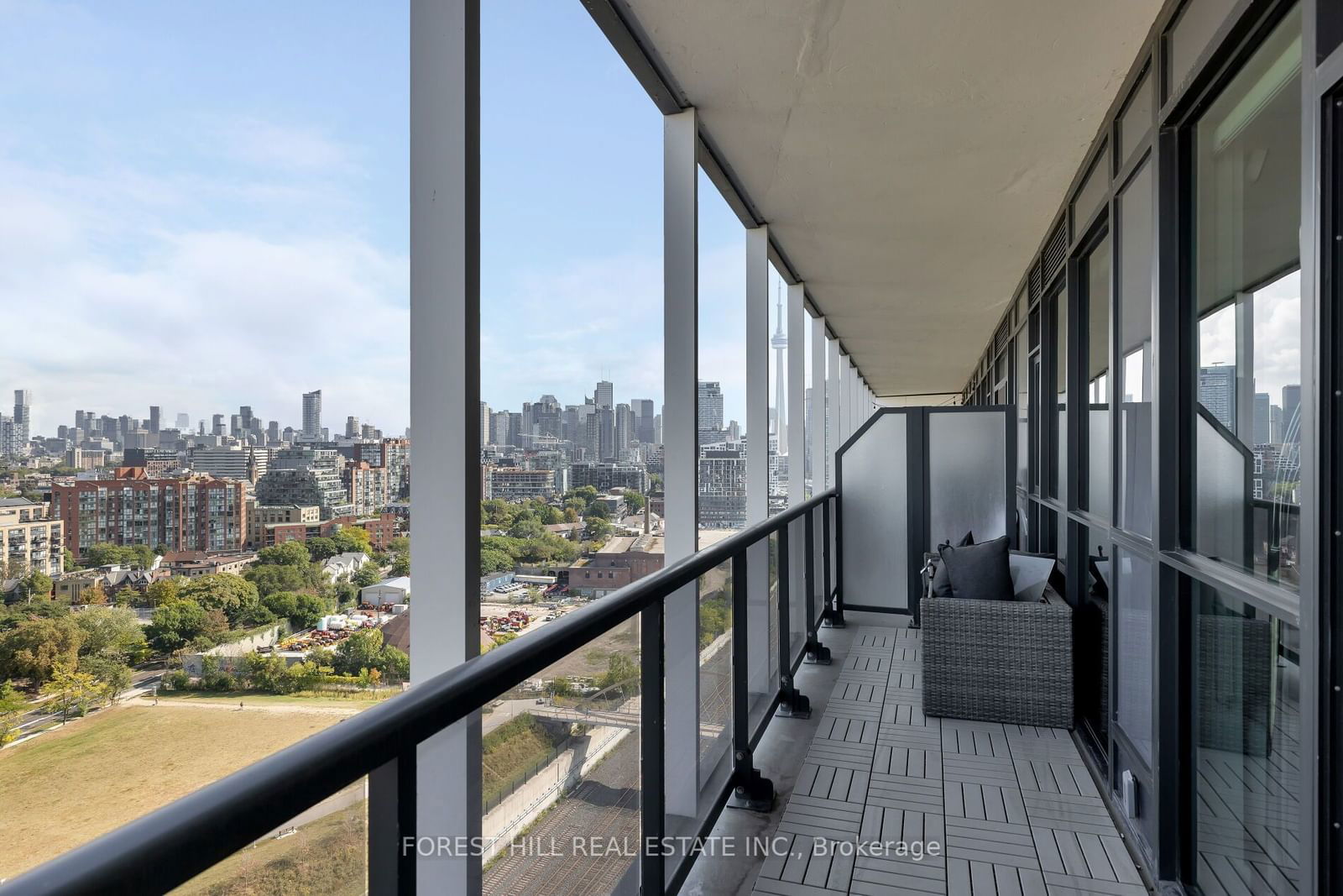 50 Ordnance St, unit 1607 for sale