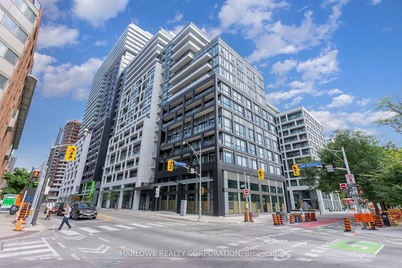 121 Lower Sherbourne St, unit 358 SW for rent