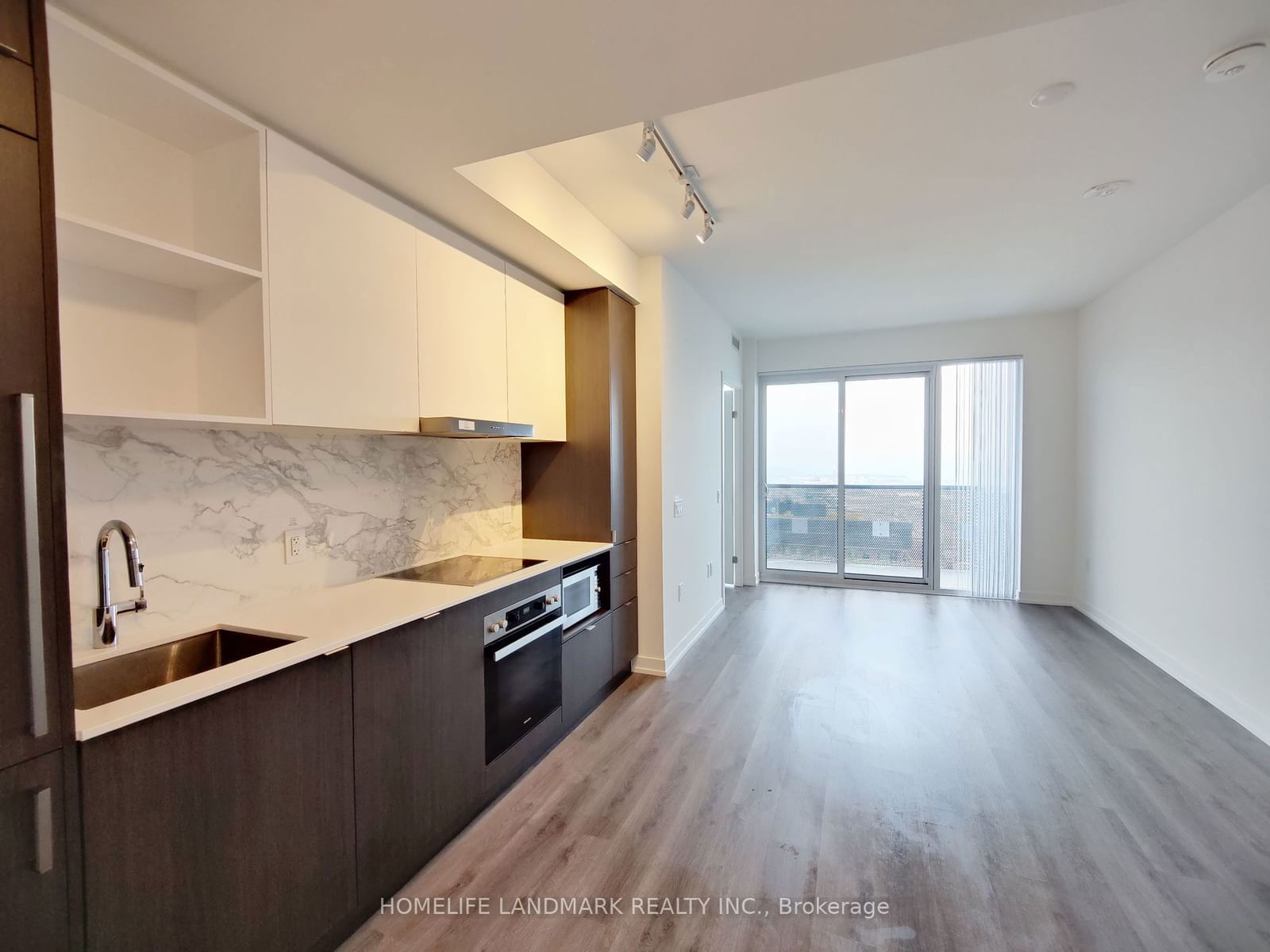 138 Downes St, unit 6205 for rent