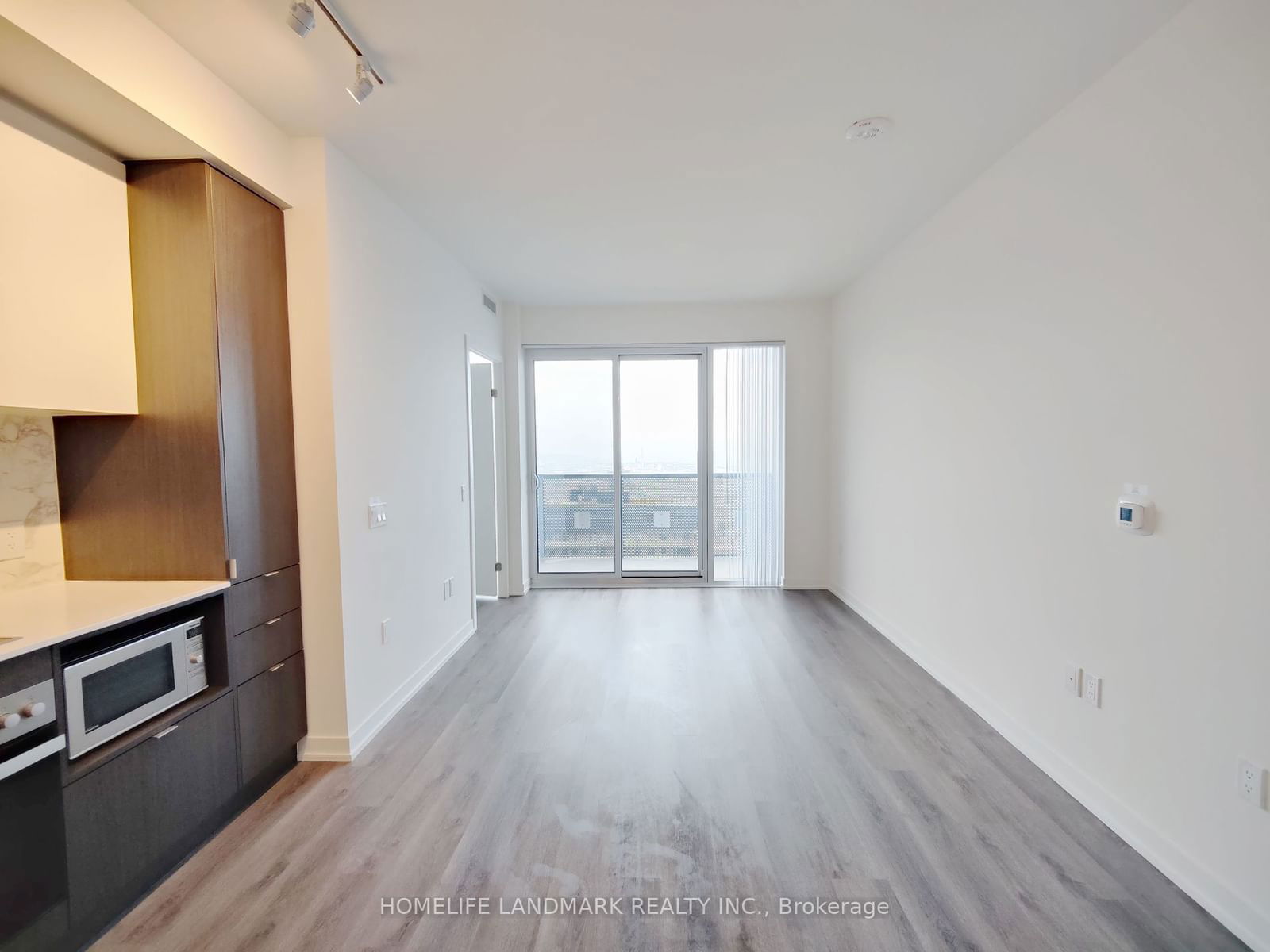 138 Downes St, unit 6205 for rent