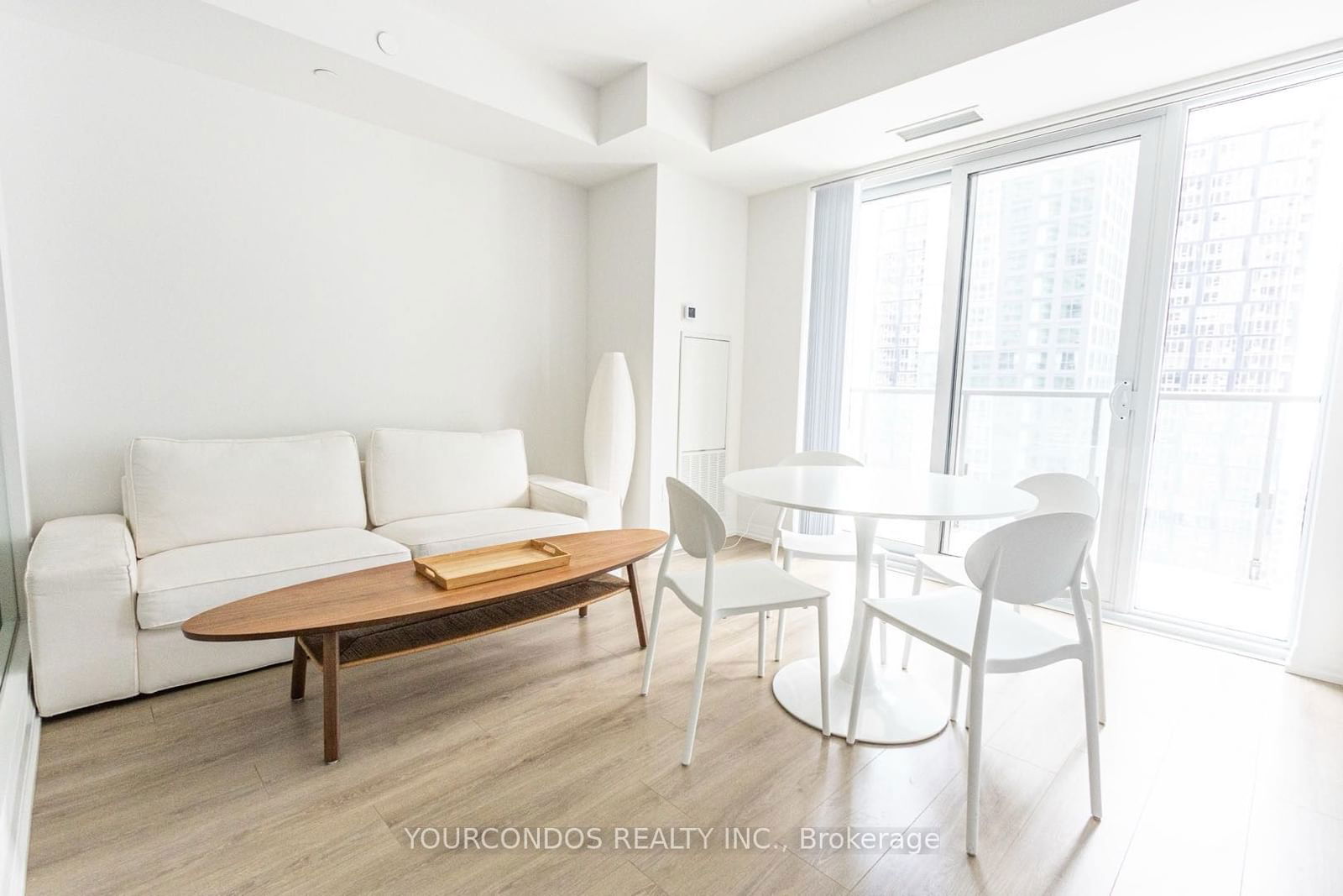 8 Widmer St, unit 2911 for rent