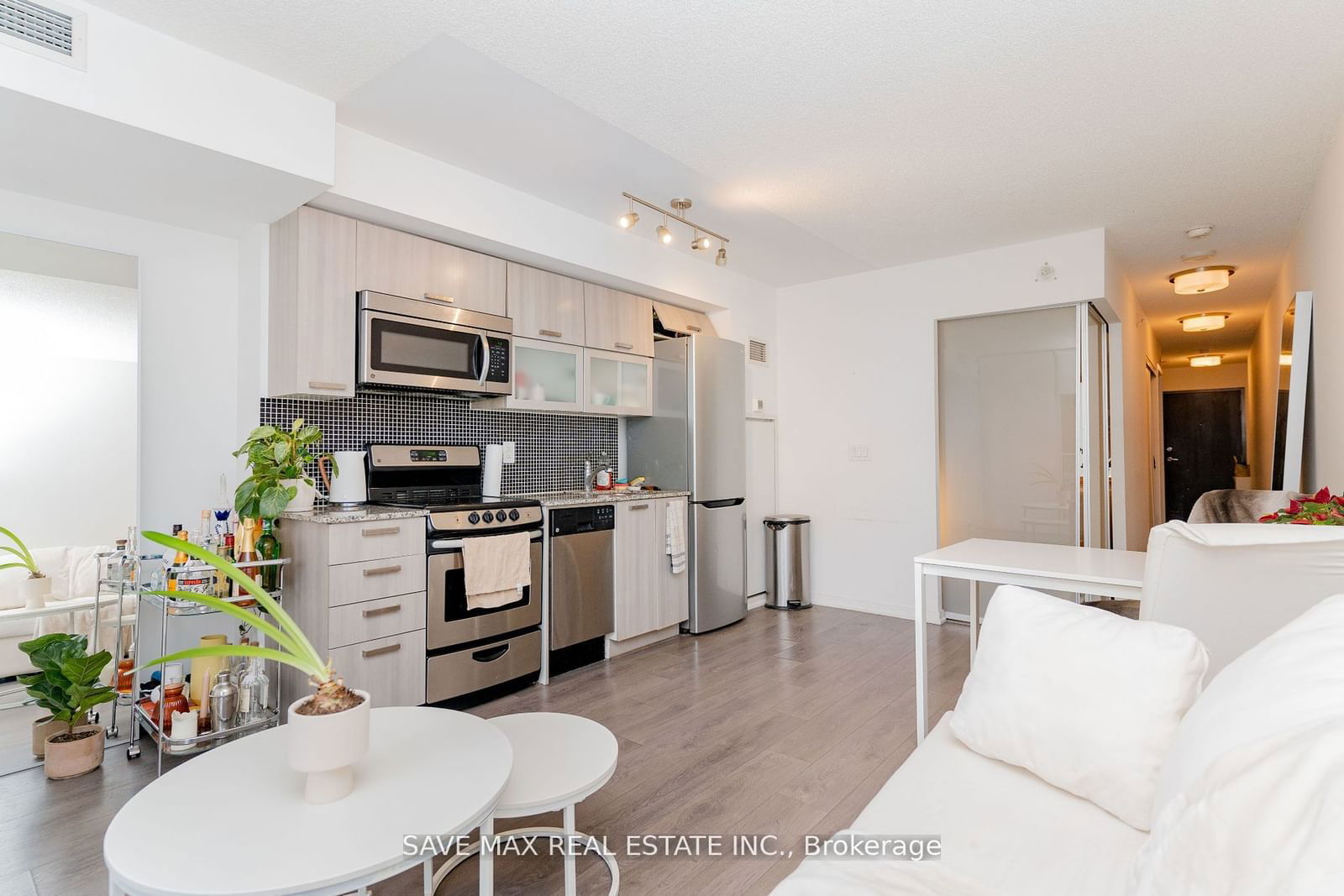 36 Lisgar St, unit 508E for sale