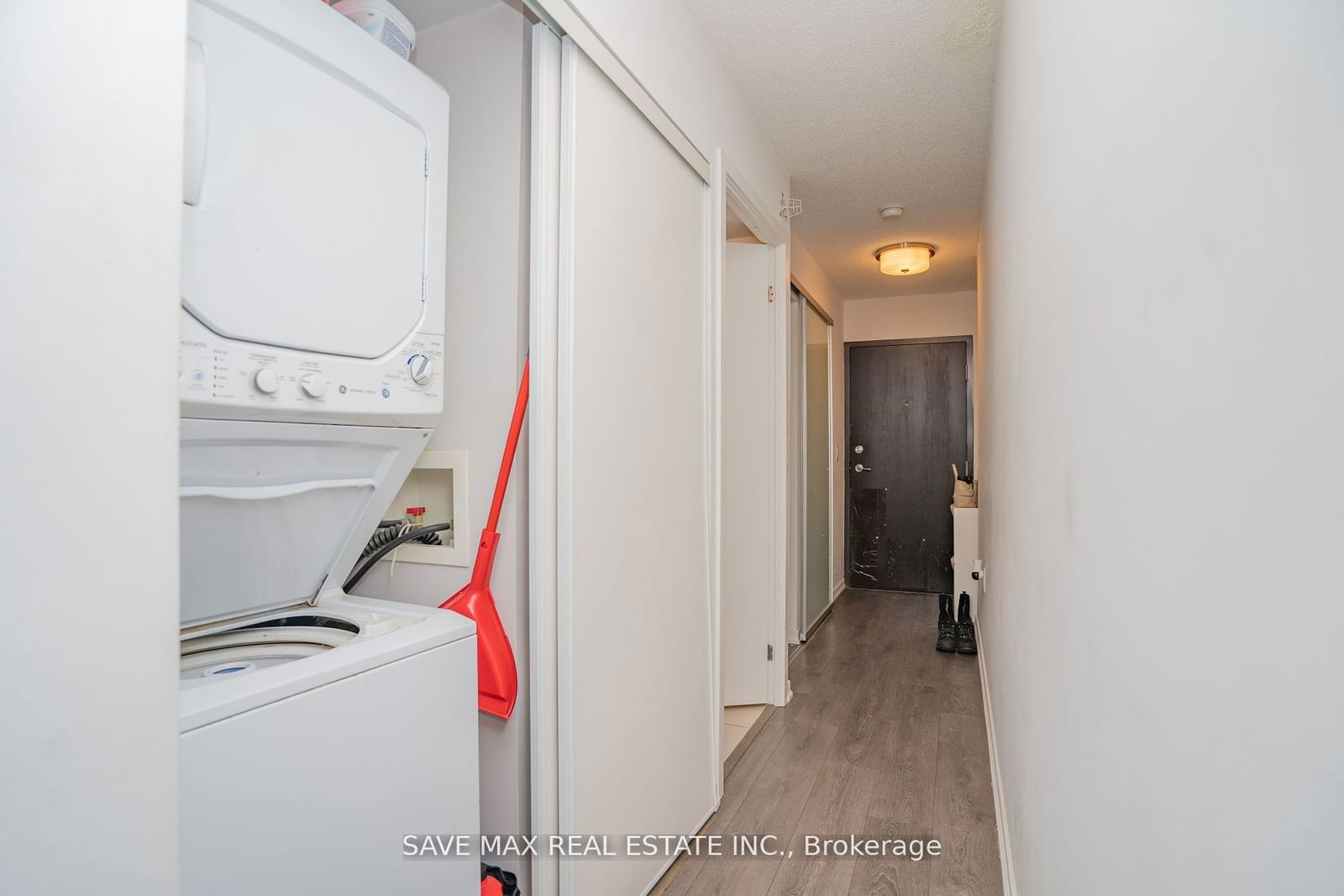 36 Lisgar St, unit 508E for sale