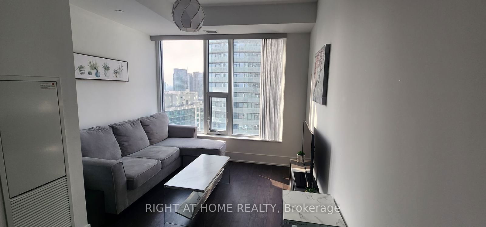 10 York St, unit 3712 for sale