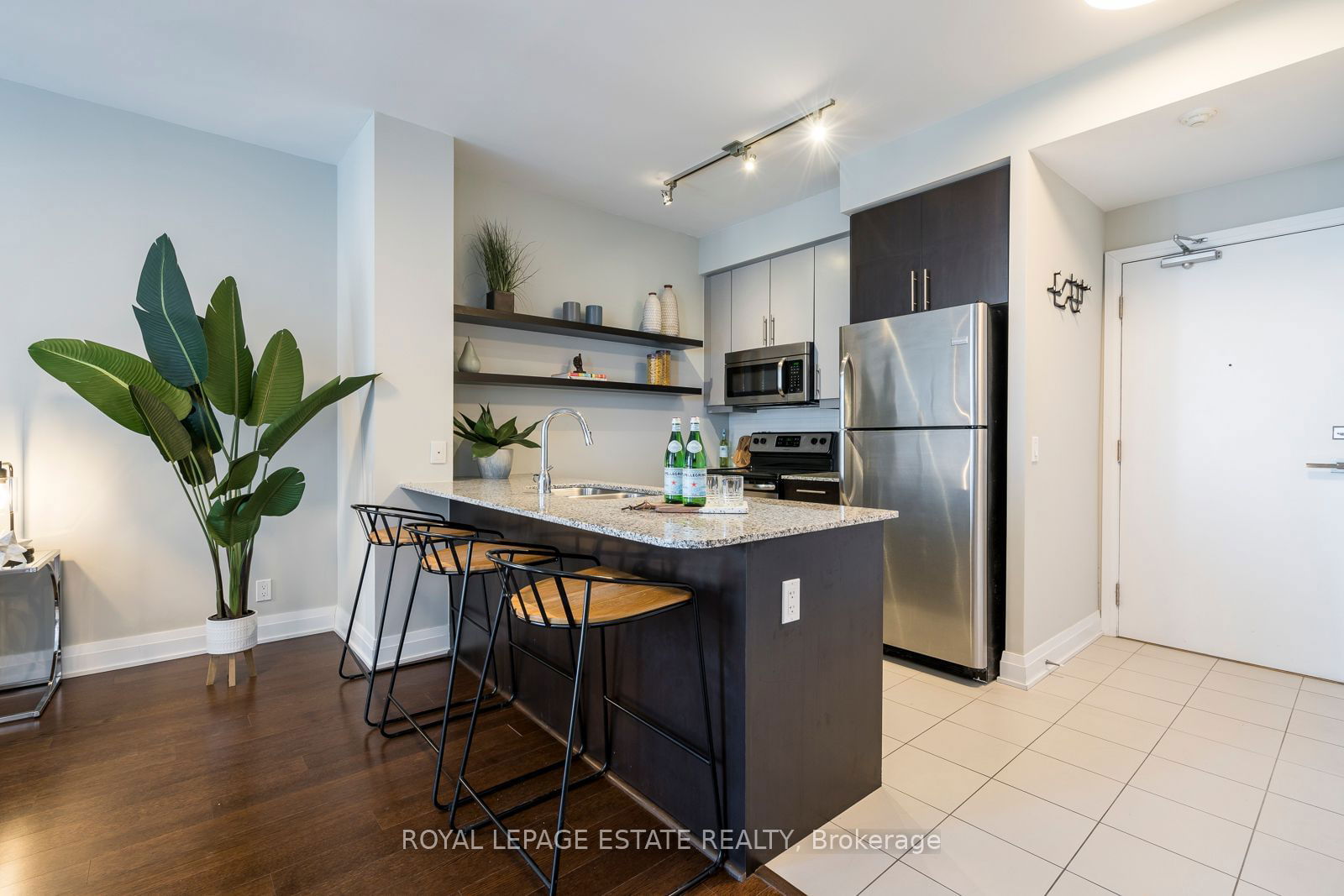 530 St. Clair Ave W, unit 1506 for sale