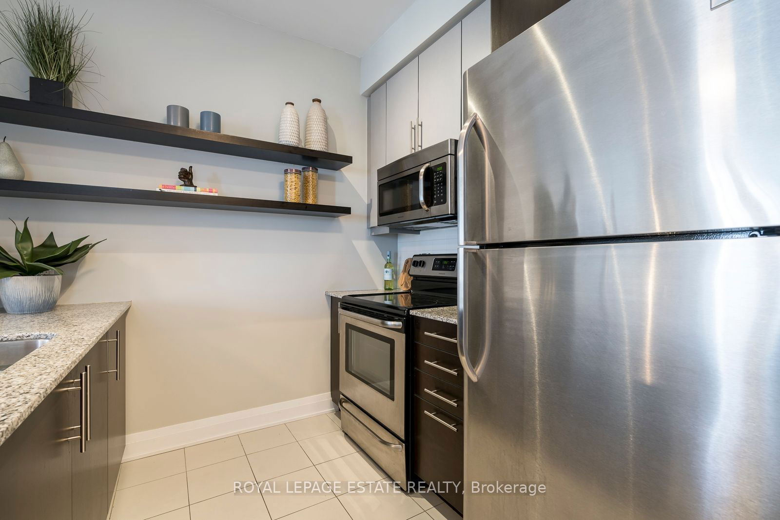 530 St. Clair Ave W, unit 1506 for sale