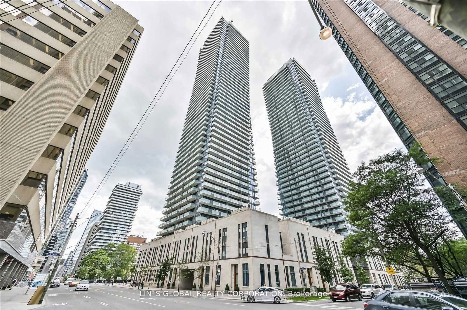 1080 Bay St, unit #5401 for rent