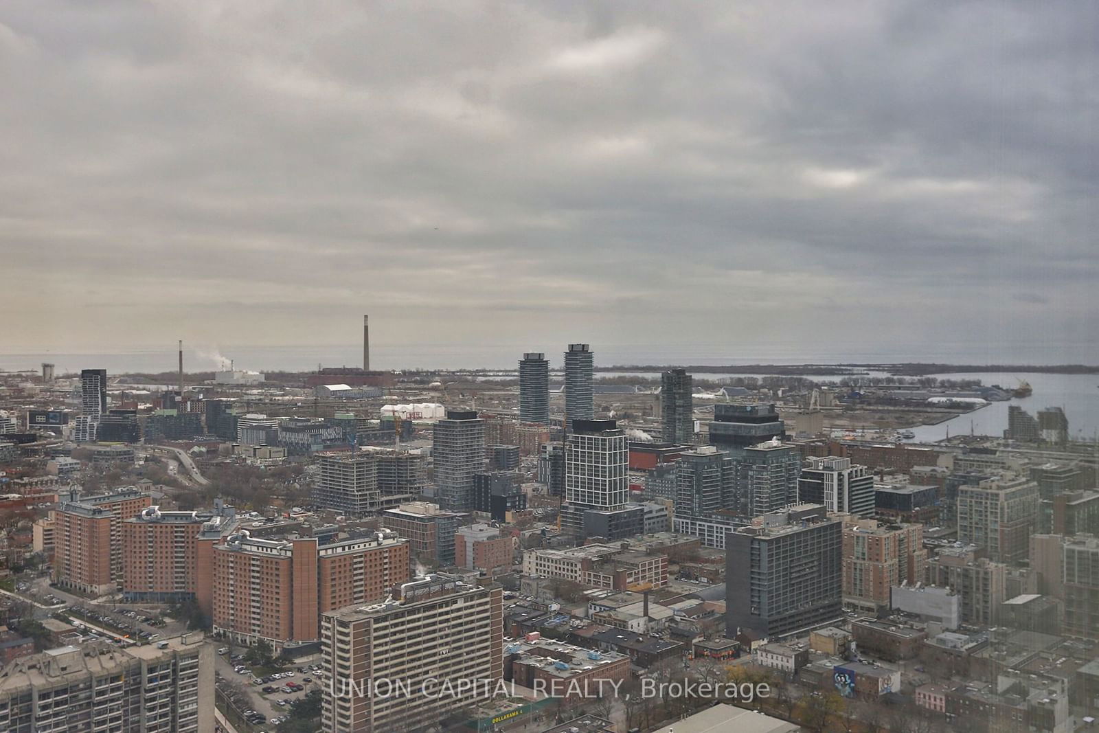 181 Dundas St E, unit 5103 for rent