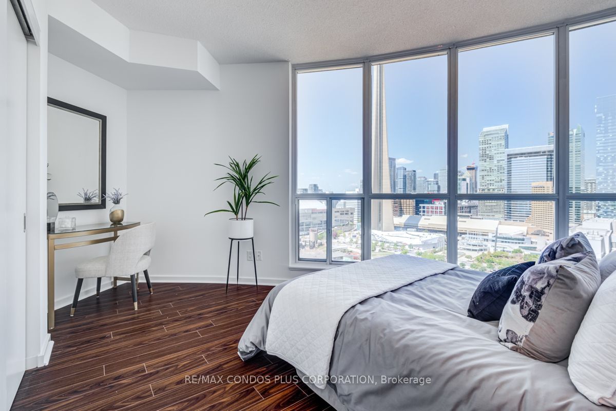 218 Queens Quay W, unit 2401 for rent