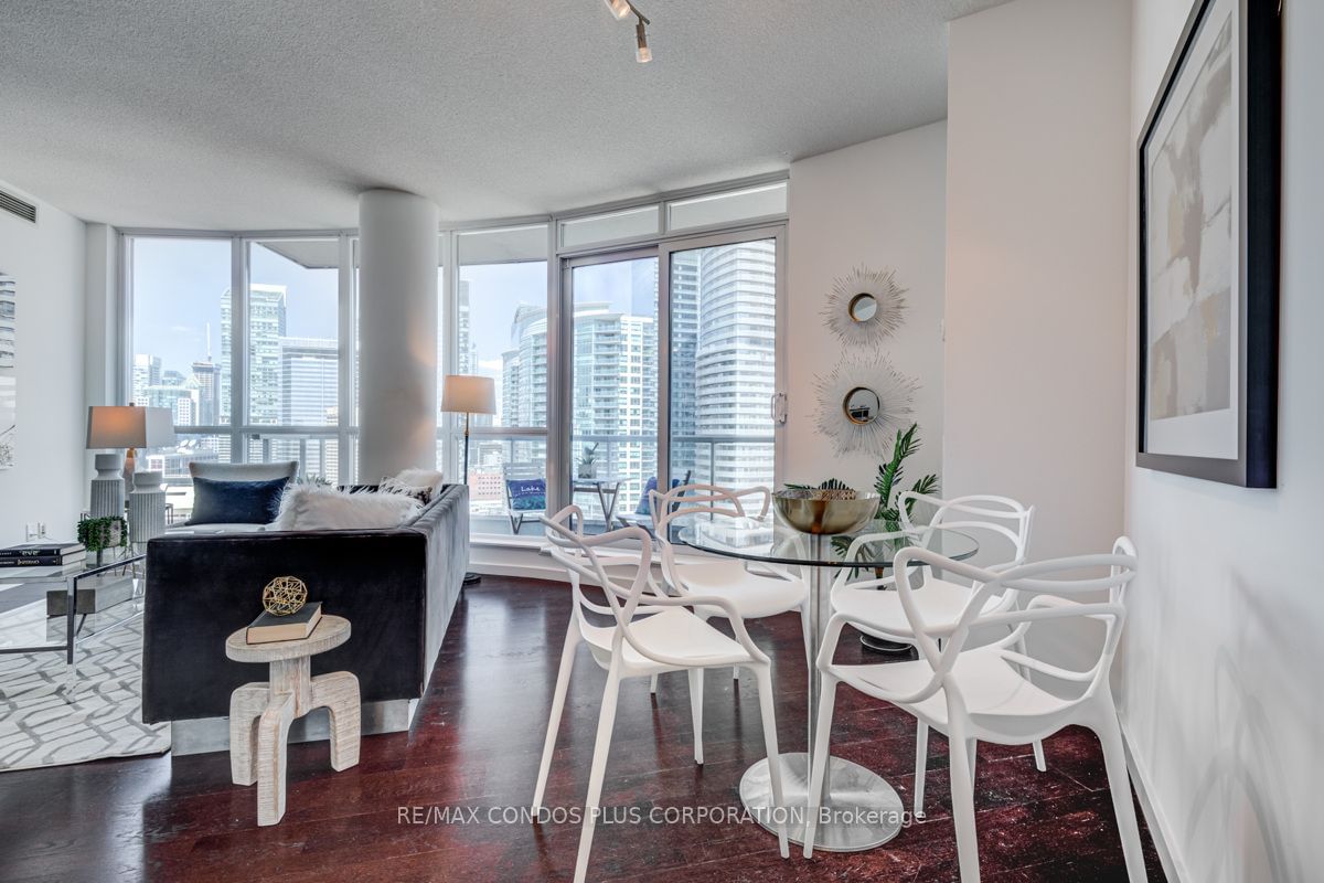 218 Queens Quay W, unit 2401 for rent