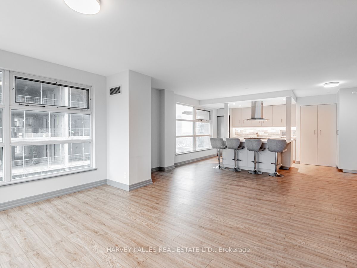 50 Lombard St, unit 2101 for sale