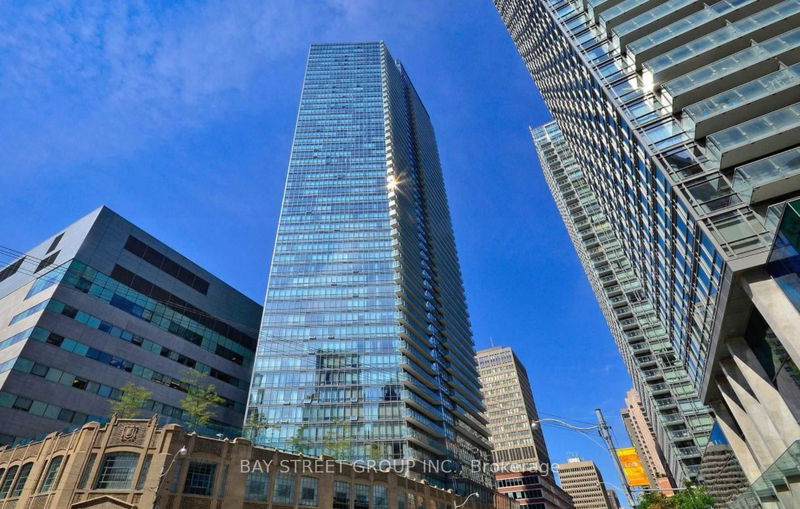 832 Bay St, unit 4801 for sale