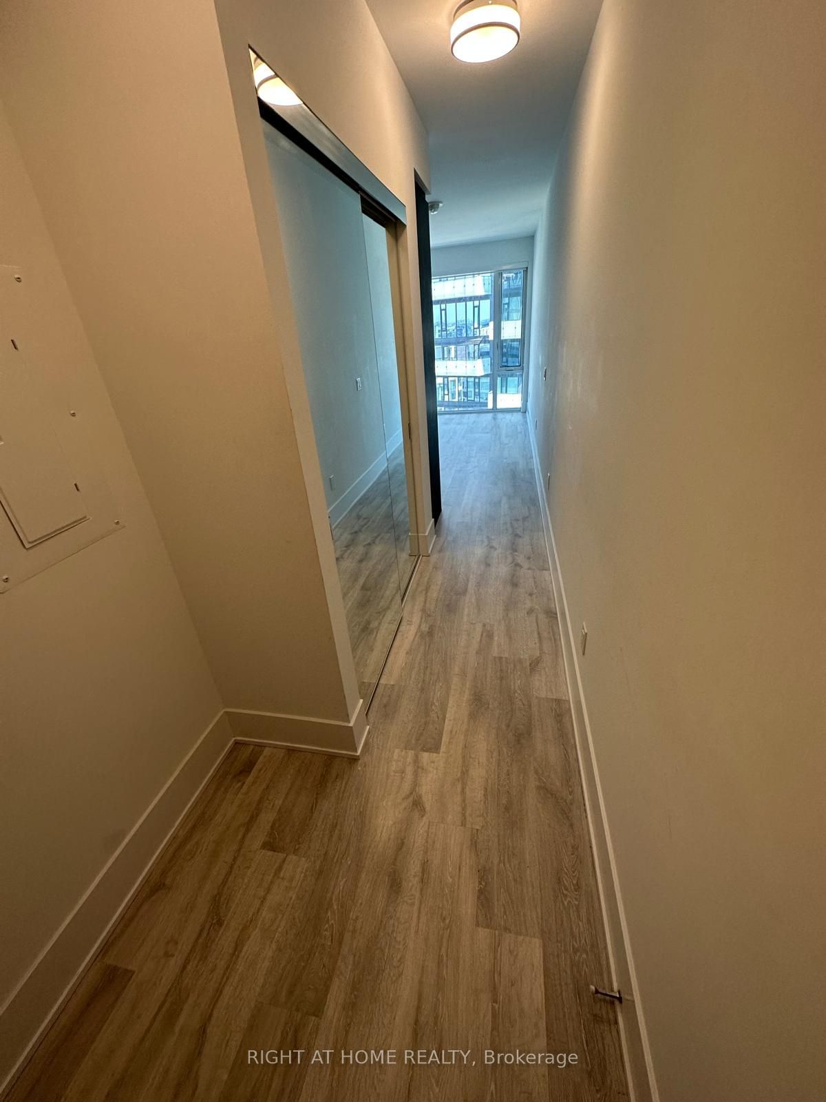 470 Front St W, unit 1610 for rent