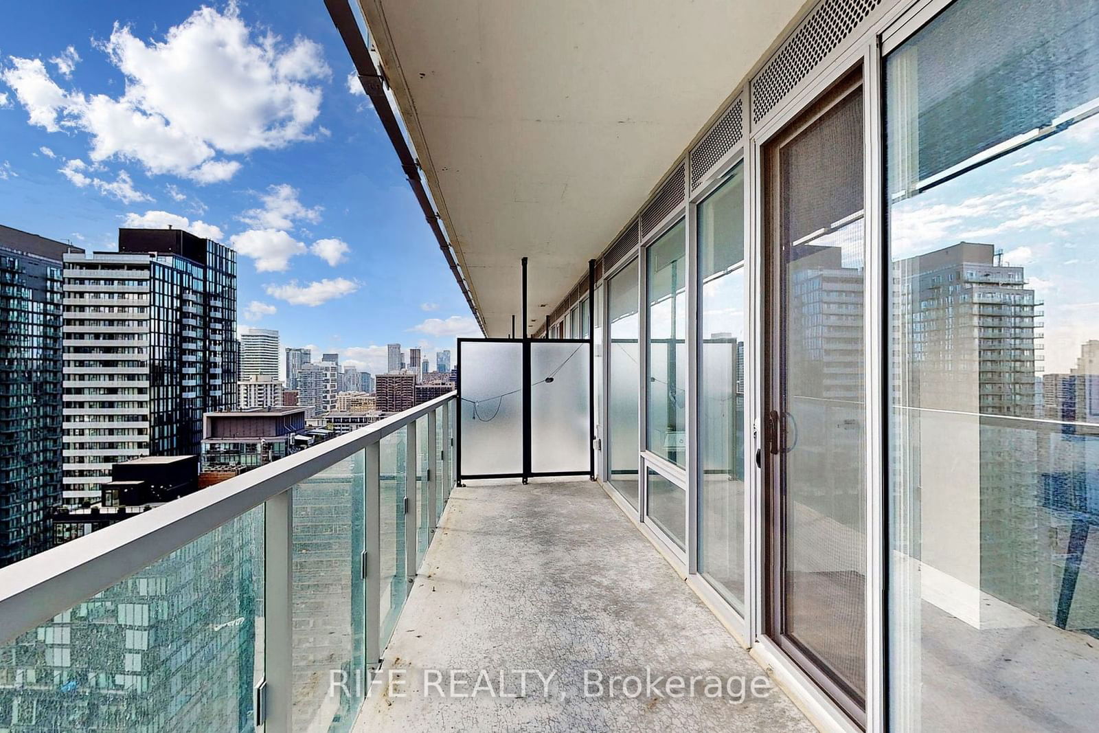 3 Gloucester St, unit 2902 for sale