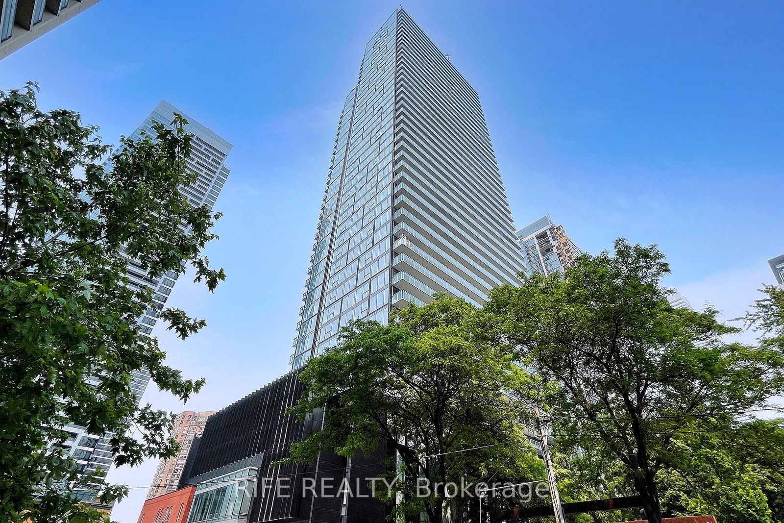 3 Gloucester St, unit 2902 for sale