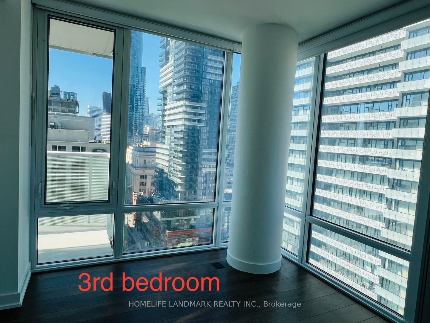 501 Yonge St, unit 1512 for sale