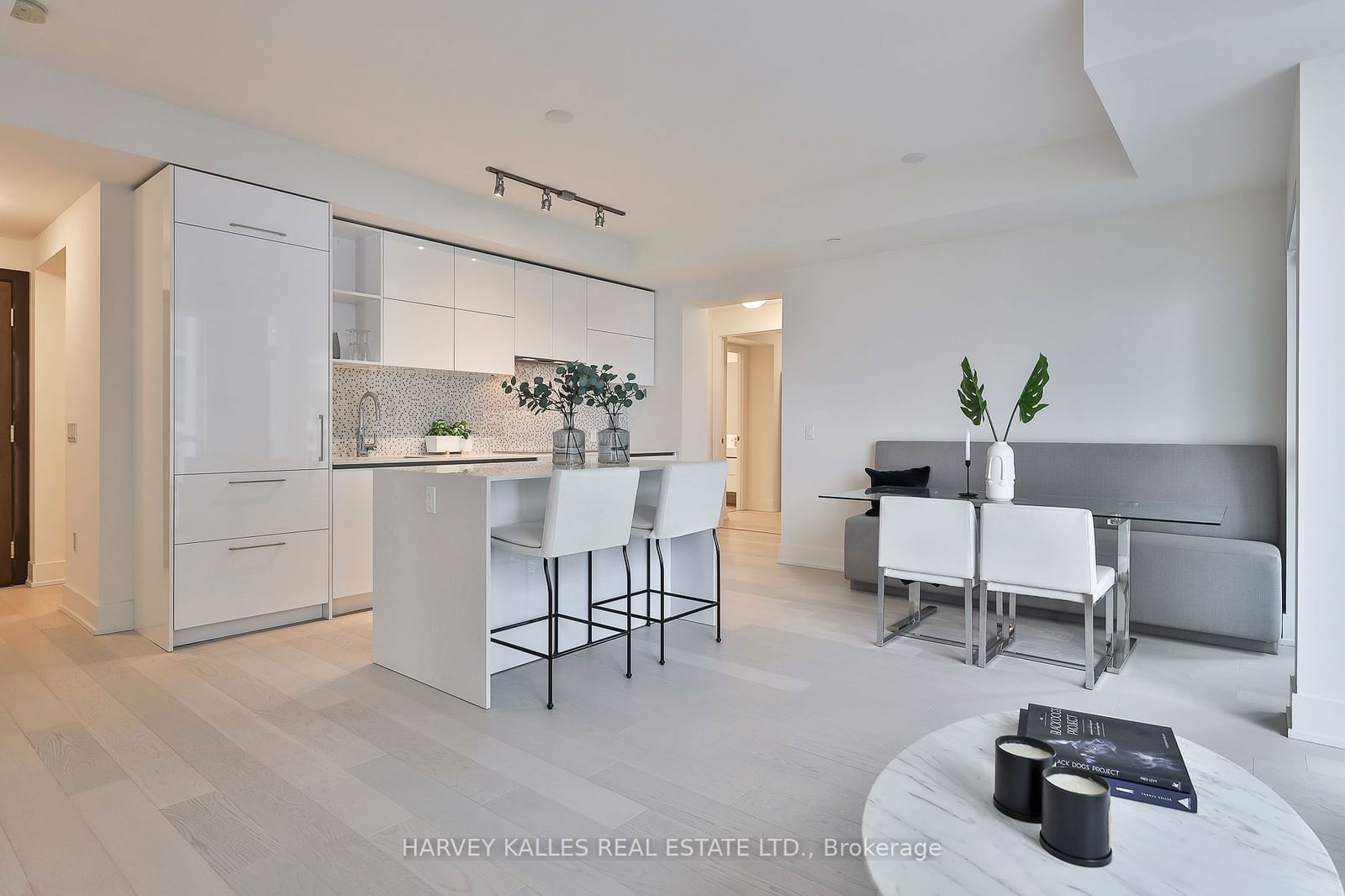 1 Yorkville Ave, unit 4603 for sale