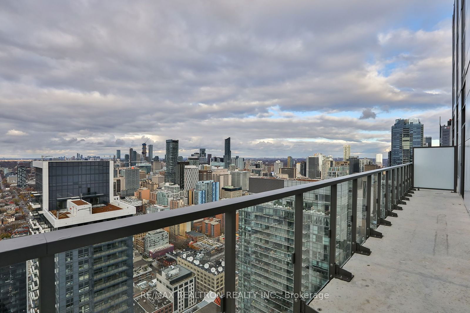 Encore Theatre District Condos, Downtown, Toronto