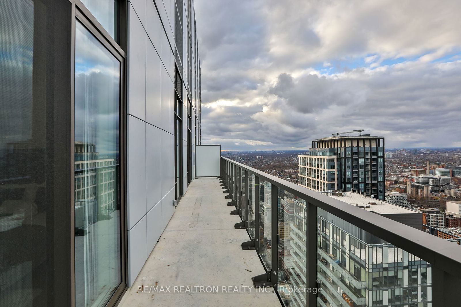 Encore Theatre District Condos, Downtown, Toronto