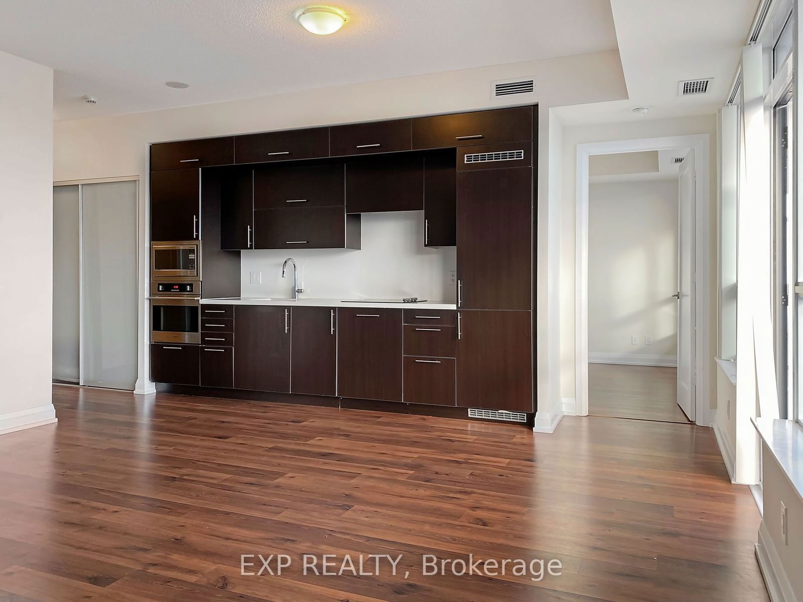 5 Sheppard Ave E, unit 4126 for rent