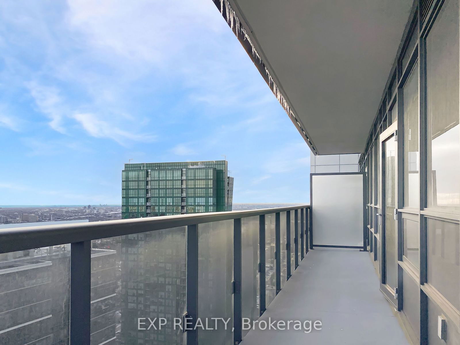 5 Sheppard Ave E, unit 4126 for rent