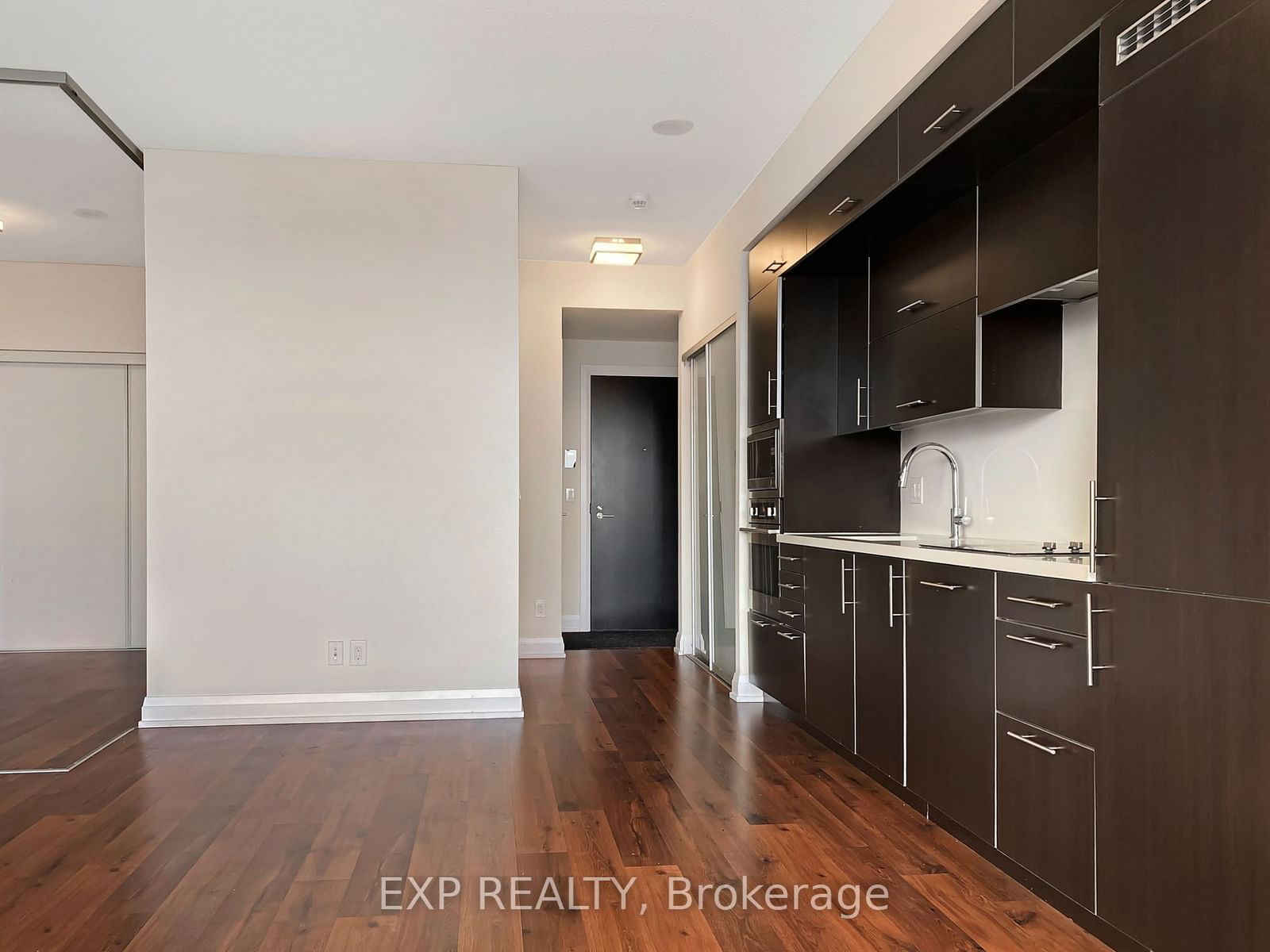 5 Sheppard Ave E, unit 4126 for rent