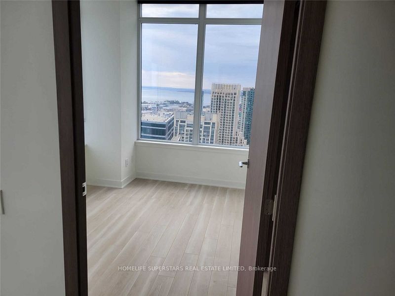 17 Bathurst St, unit 4302A for rent