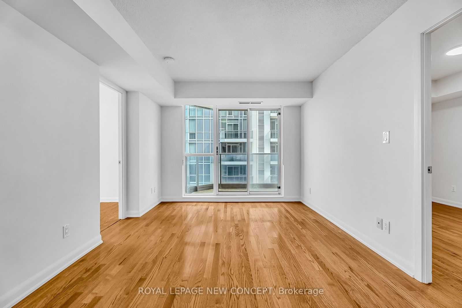 5791 Yonge St, unit 2205 for sale