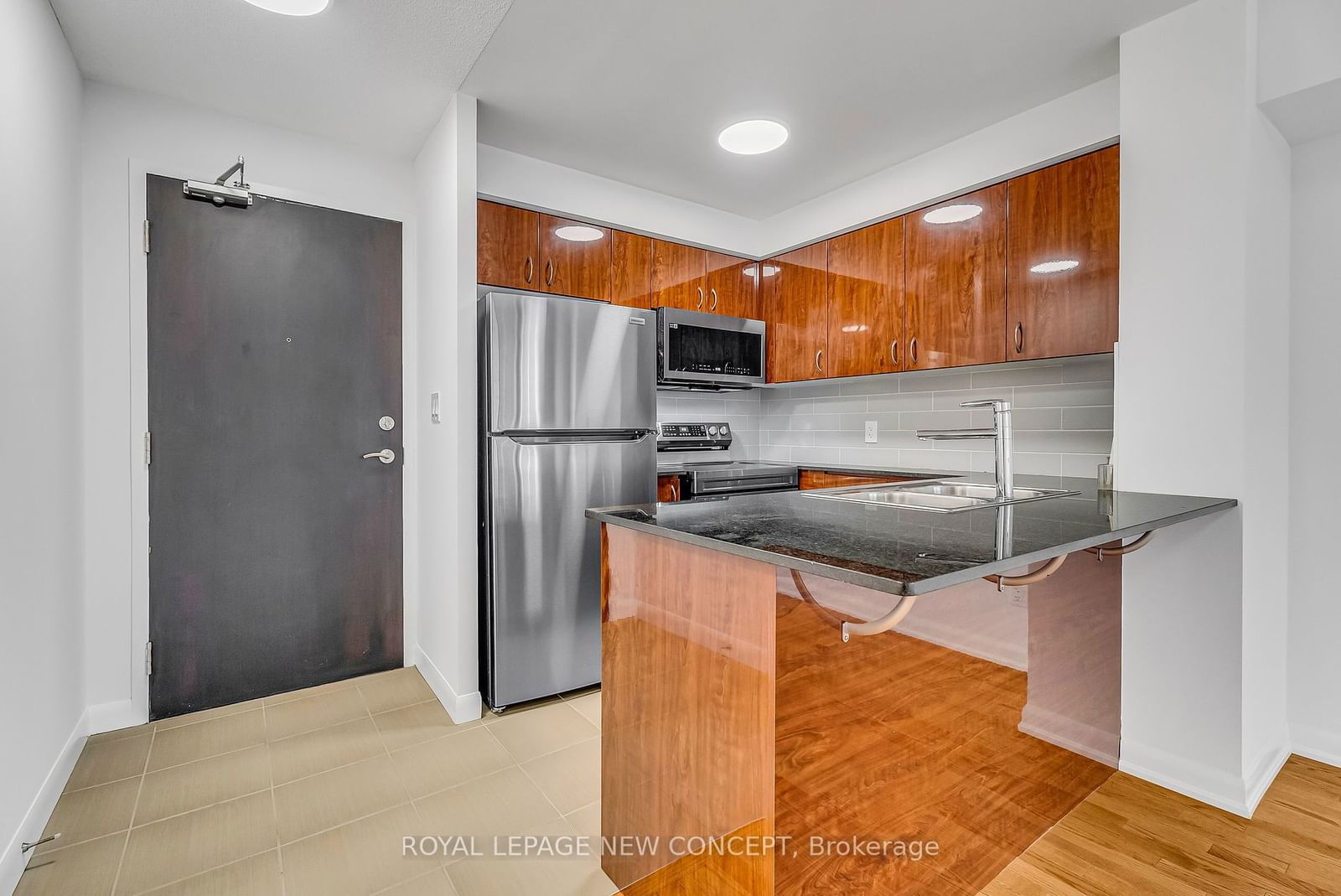 5791 Yonge St, unit 2205 for sale