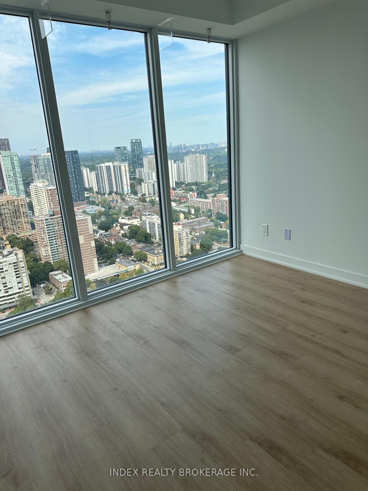 319 Jarvis St, unit 5007 for rent