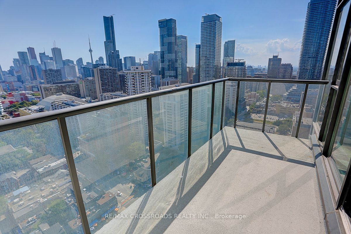 81 Wellesley St E, unit 2003 for sale