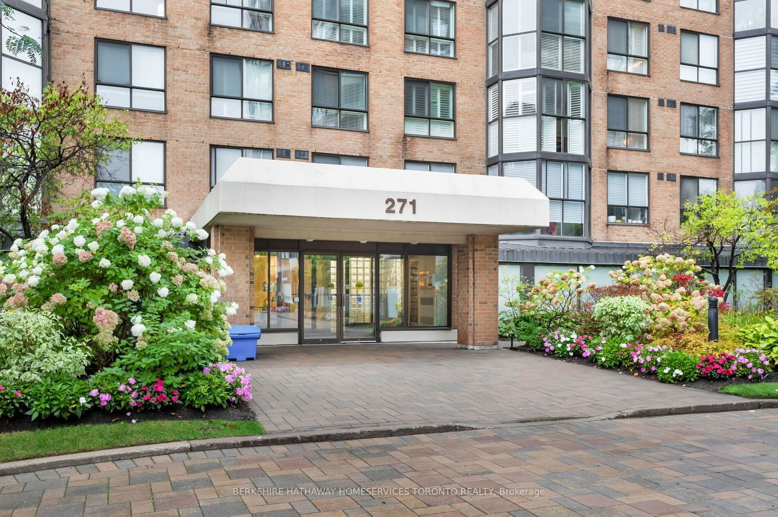 271 Ridley Blvd, unit 405 for sale