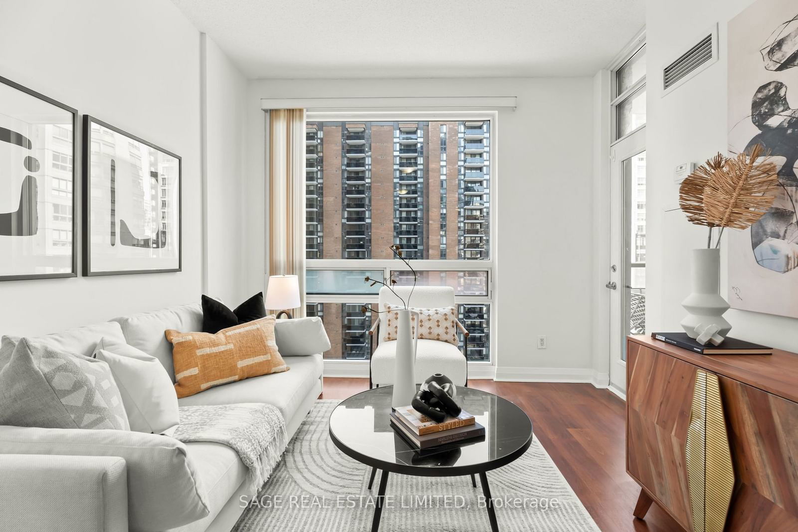 1121 Bay St, unit 1003 for sale