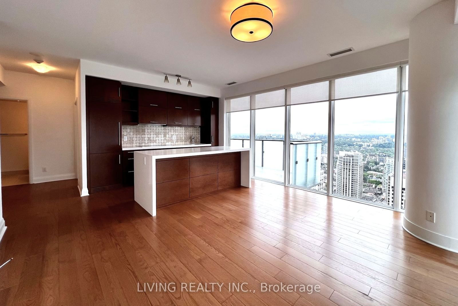 1080 Bay St, unit 4310 for rent