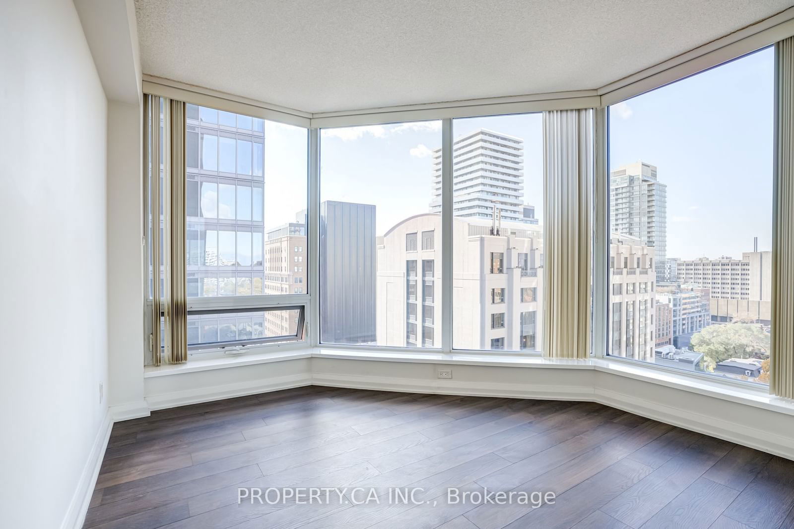 155 Yorkville Ave, unit 1514 for rent