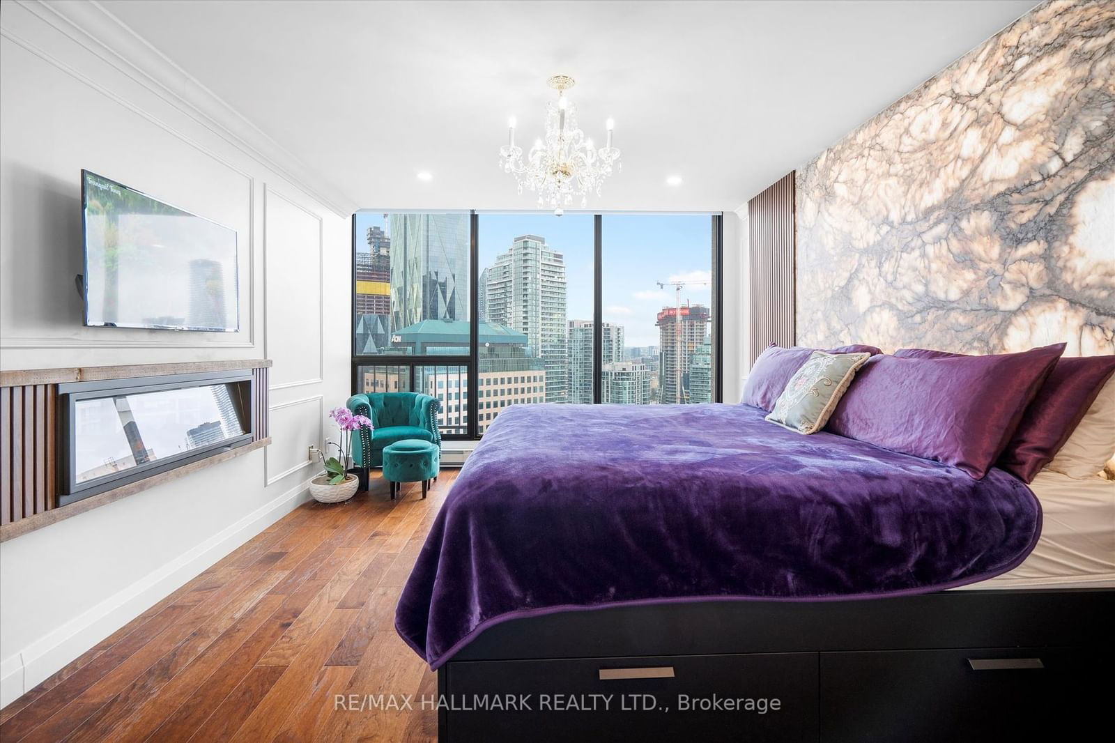 55 Harbour Sq, unit PH12 for rent