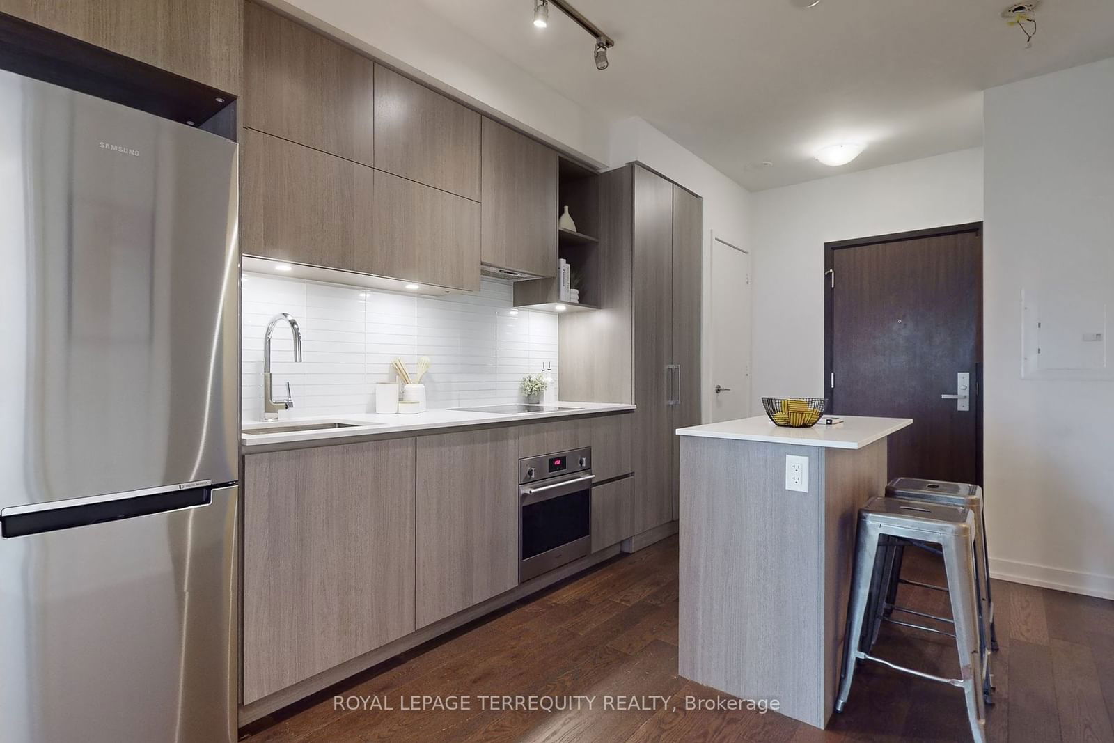 1 Yorkville Ave, unit 2412 for sale