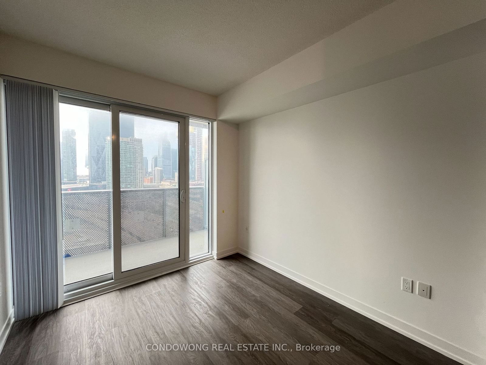 55 Cooper St, unit 2115 for rent